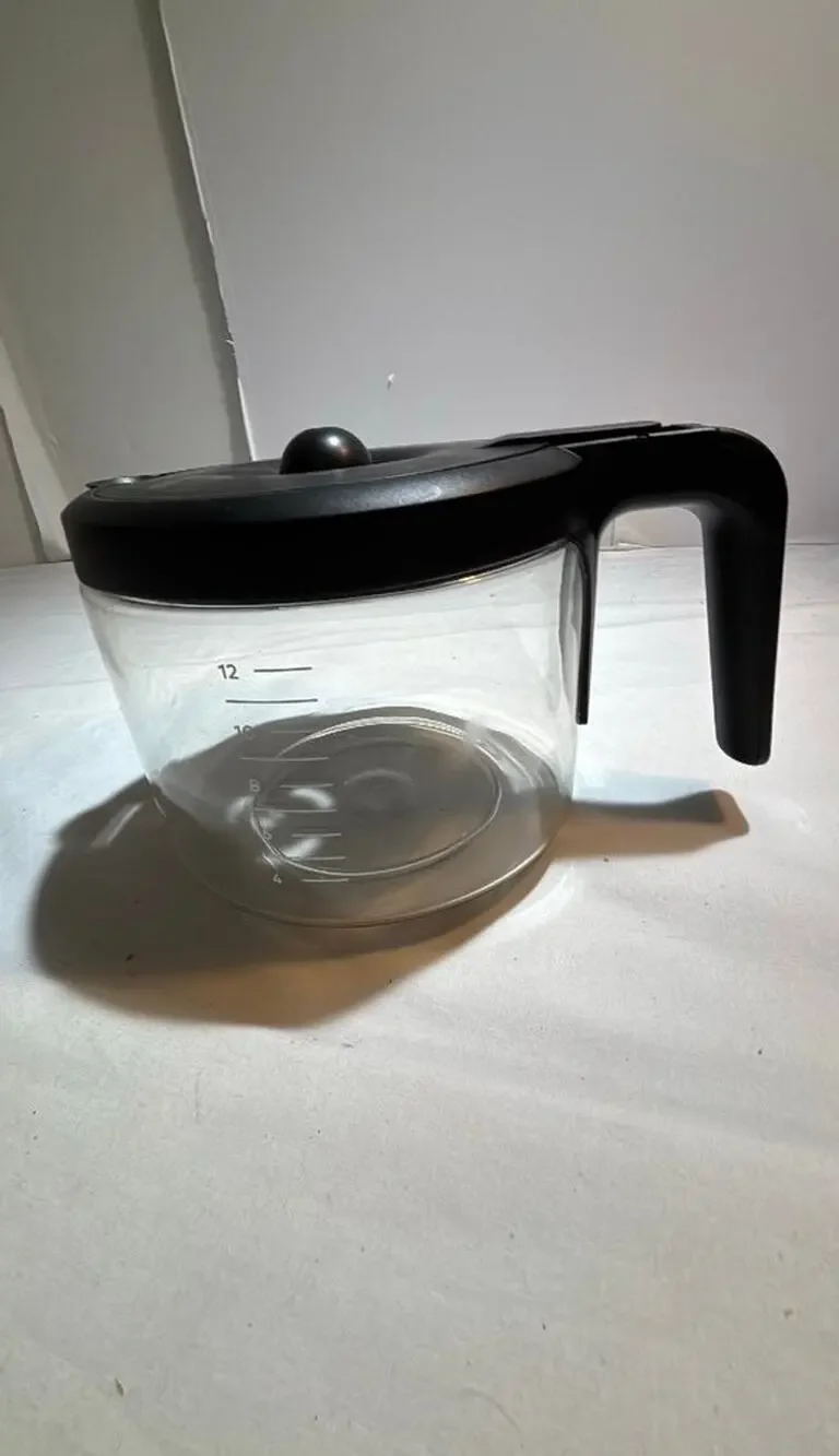 Keurig Coffee Carafe with Black Lid and Handle